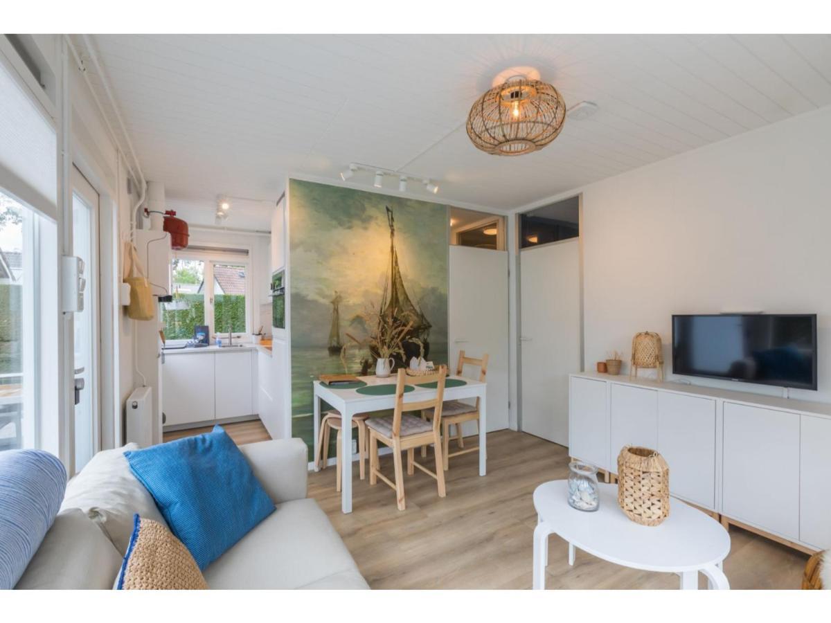 Unique Location, Quietly At The Bottom Of The Dunes And Yet Close To The Center Zoutelande Exterior foto